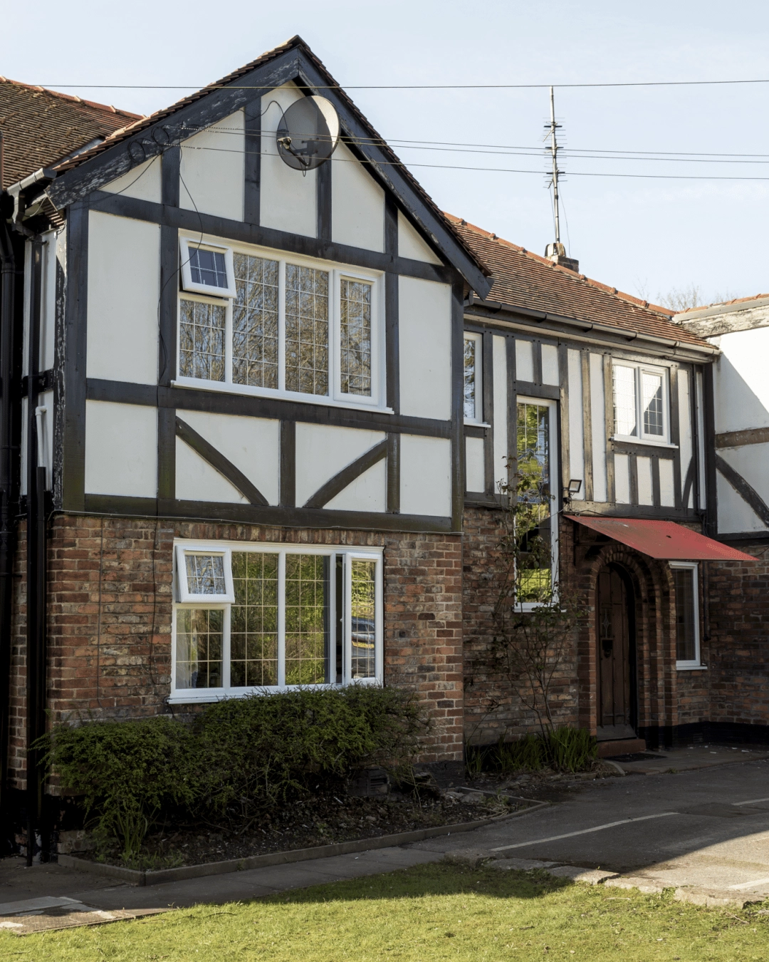 kommerling windows in white installed by alexander windows at davenport residential home in stockport