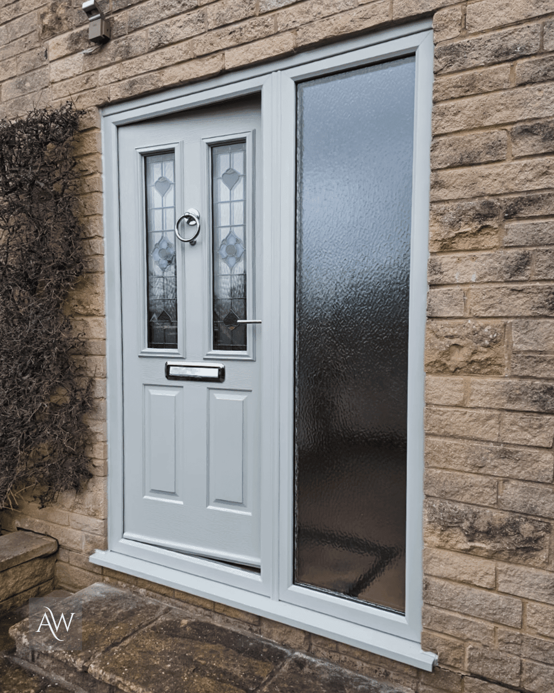external view of painswick solidor ludlow composite door installed in buxton on a stone property (right view)