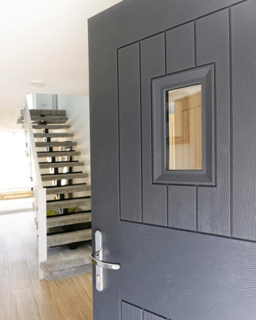 cottage spy view rockdoor in anthracite grey