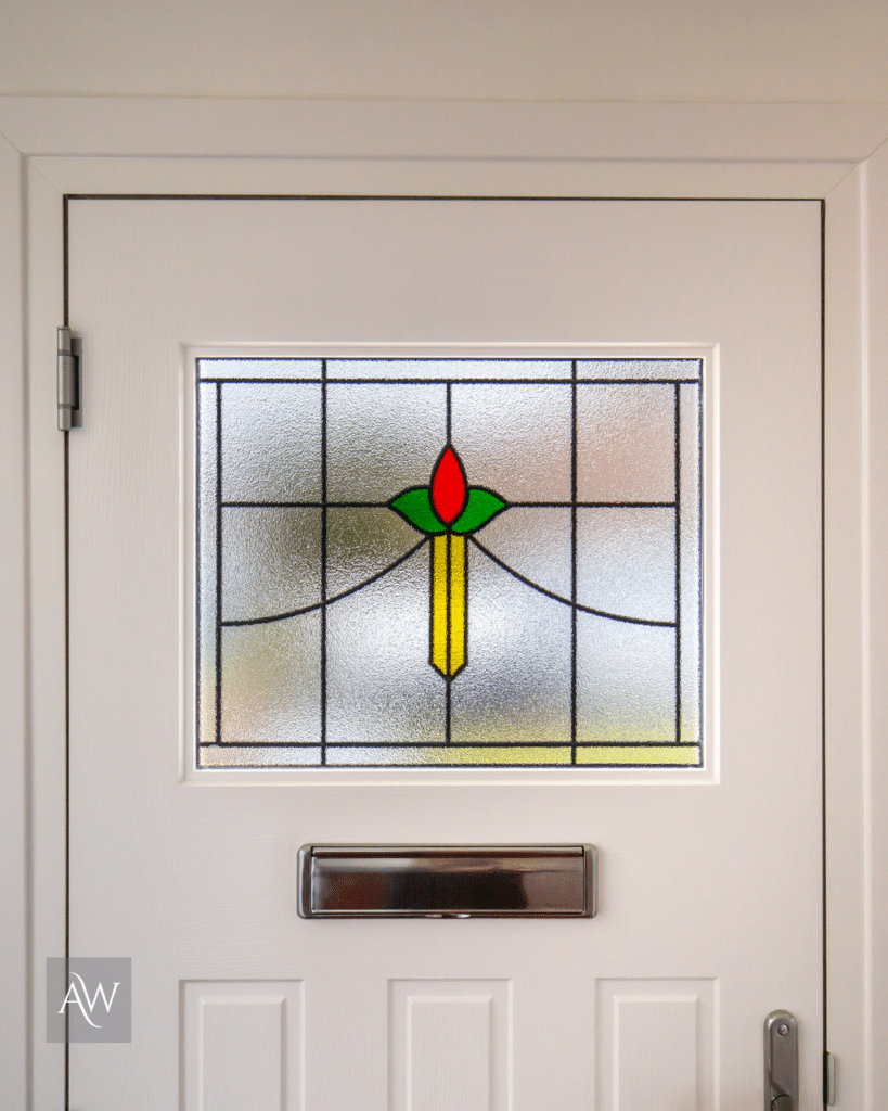 close up of the rockdoor with kensington glass